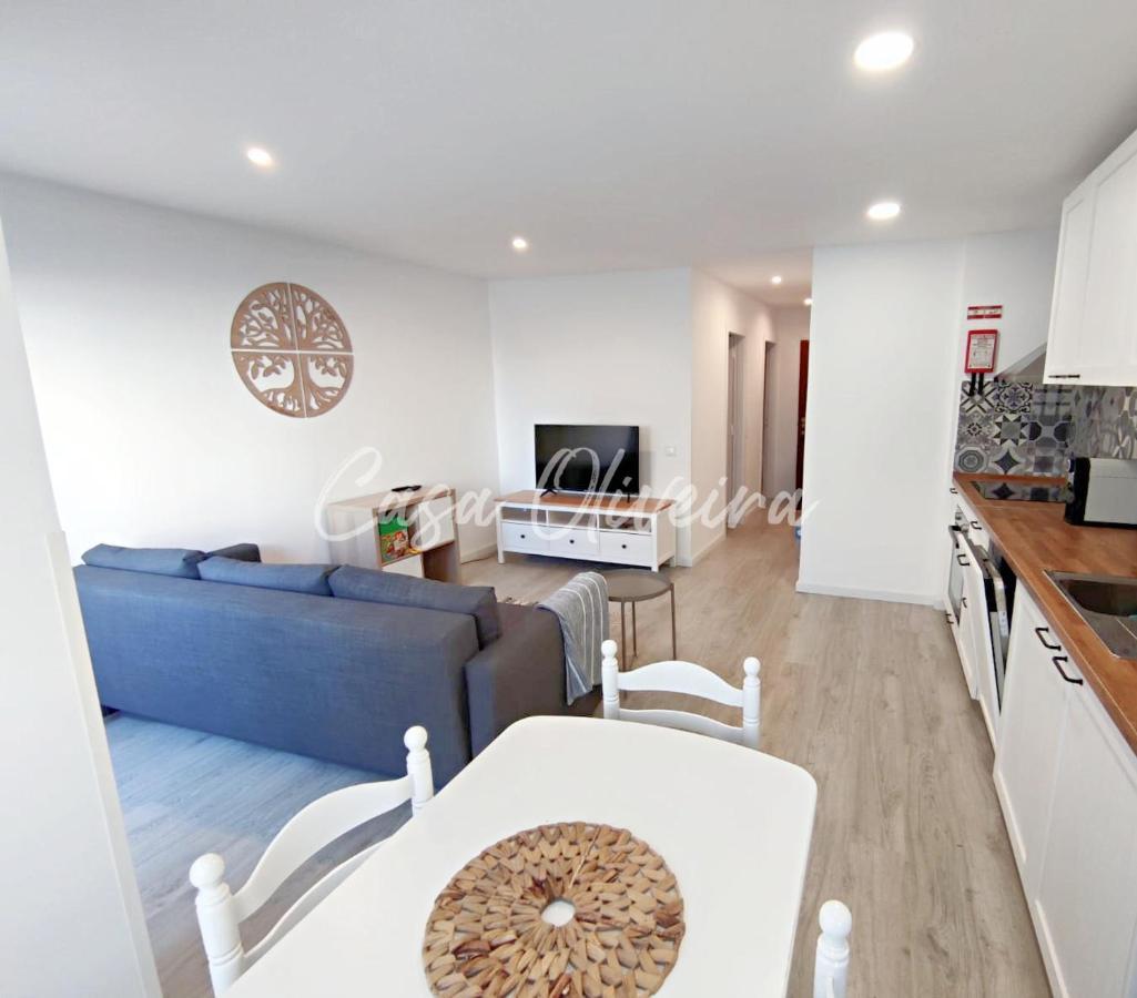 Casa Oliveira - Sunny 2-Bed Retreat Steps From The Beach Armacao de Pera Ngoại thất bức ảnh